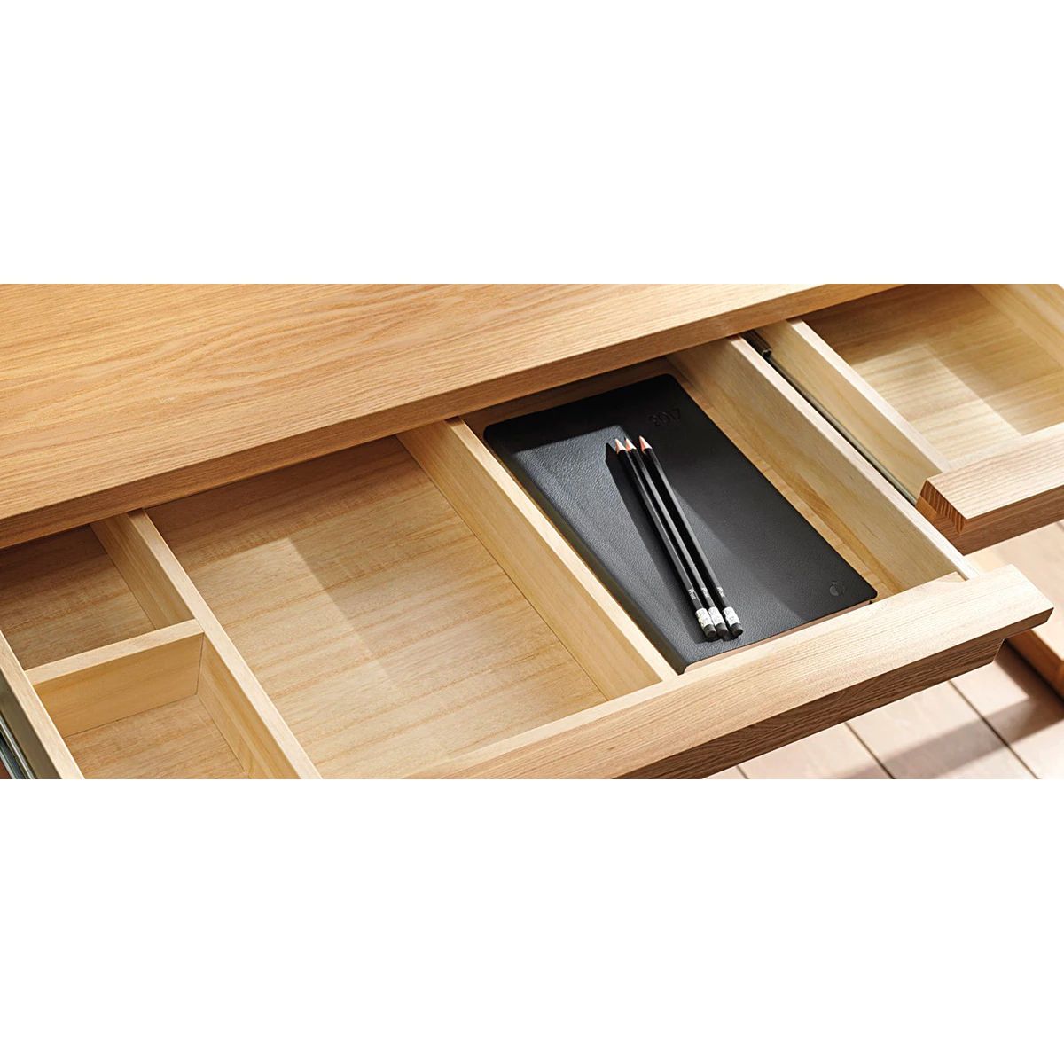 TU MESITA - Escritorio Contemporáneo Brina 140cm