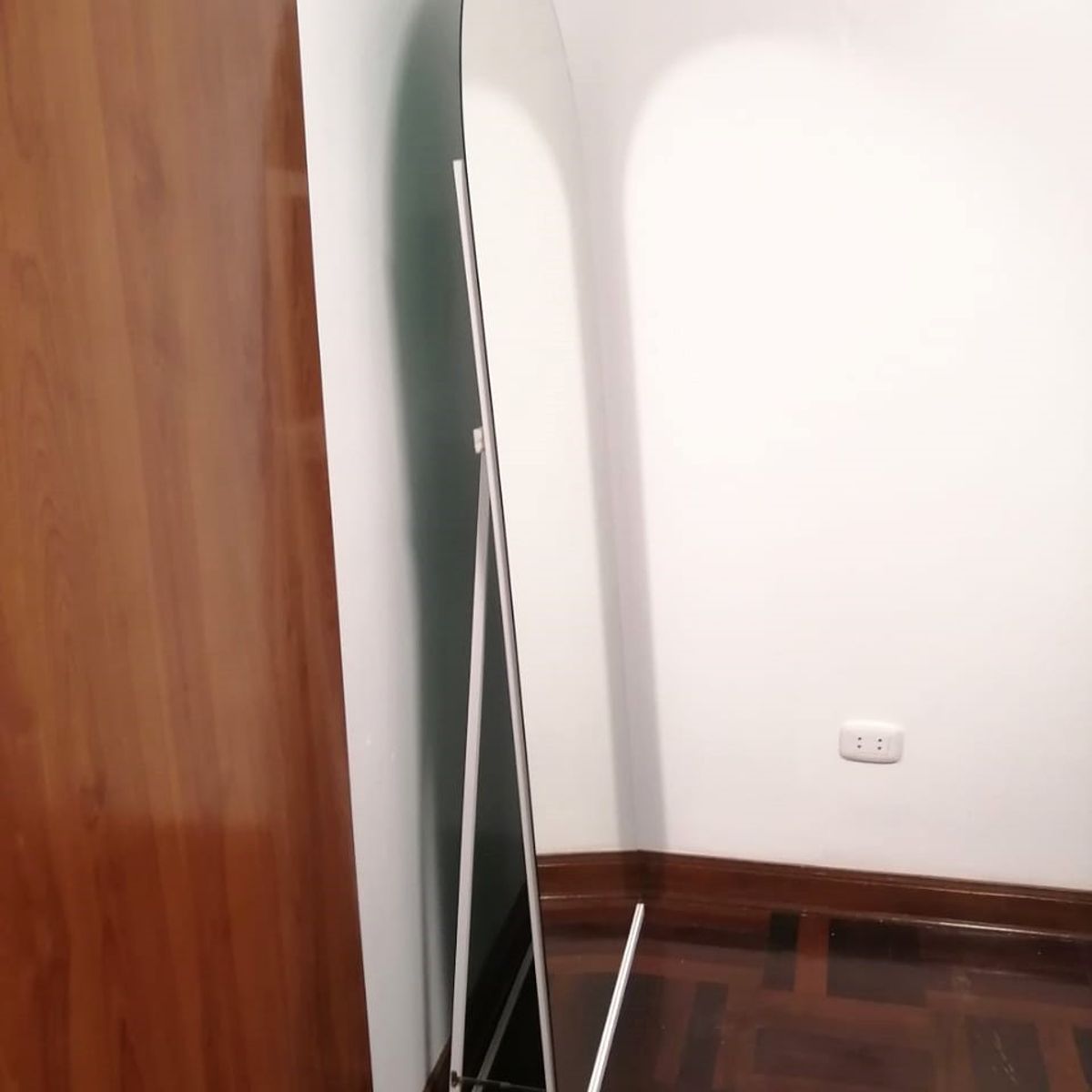 LUMINAR BRILLO & LUZ - Espejo Arco de 80x180cm con parante