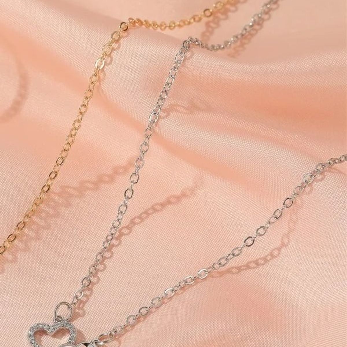 GENERICO - Collar De Doble Corazón Plateado