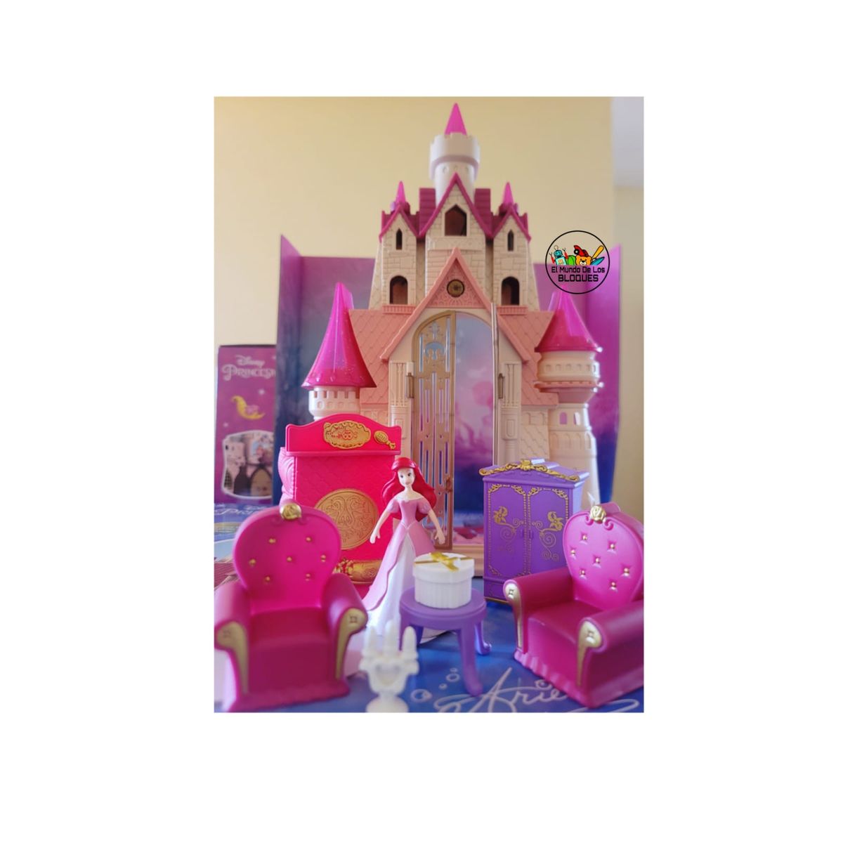 SIRENA - SIRENITA CASTILLO CON ACCESORIOS LUCES Y MUSICA