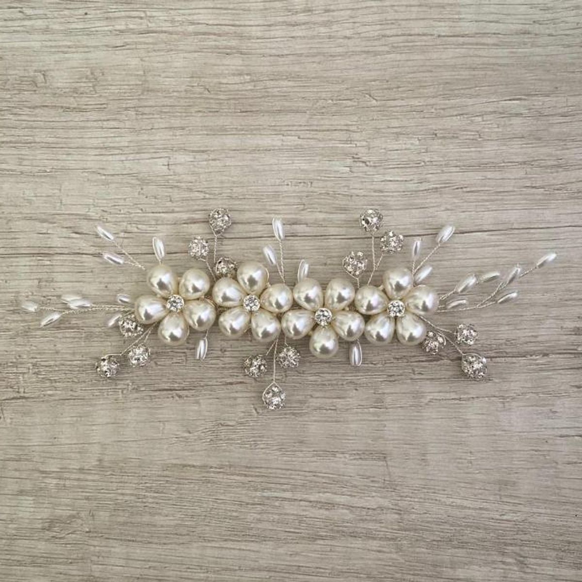 ANADE HANDMADE - TOCADO. TIARA,  ACCESORIO , ACCESORIO PARA NOVIA