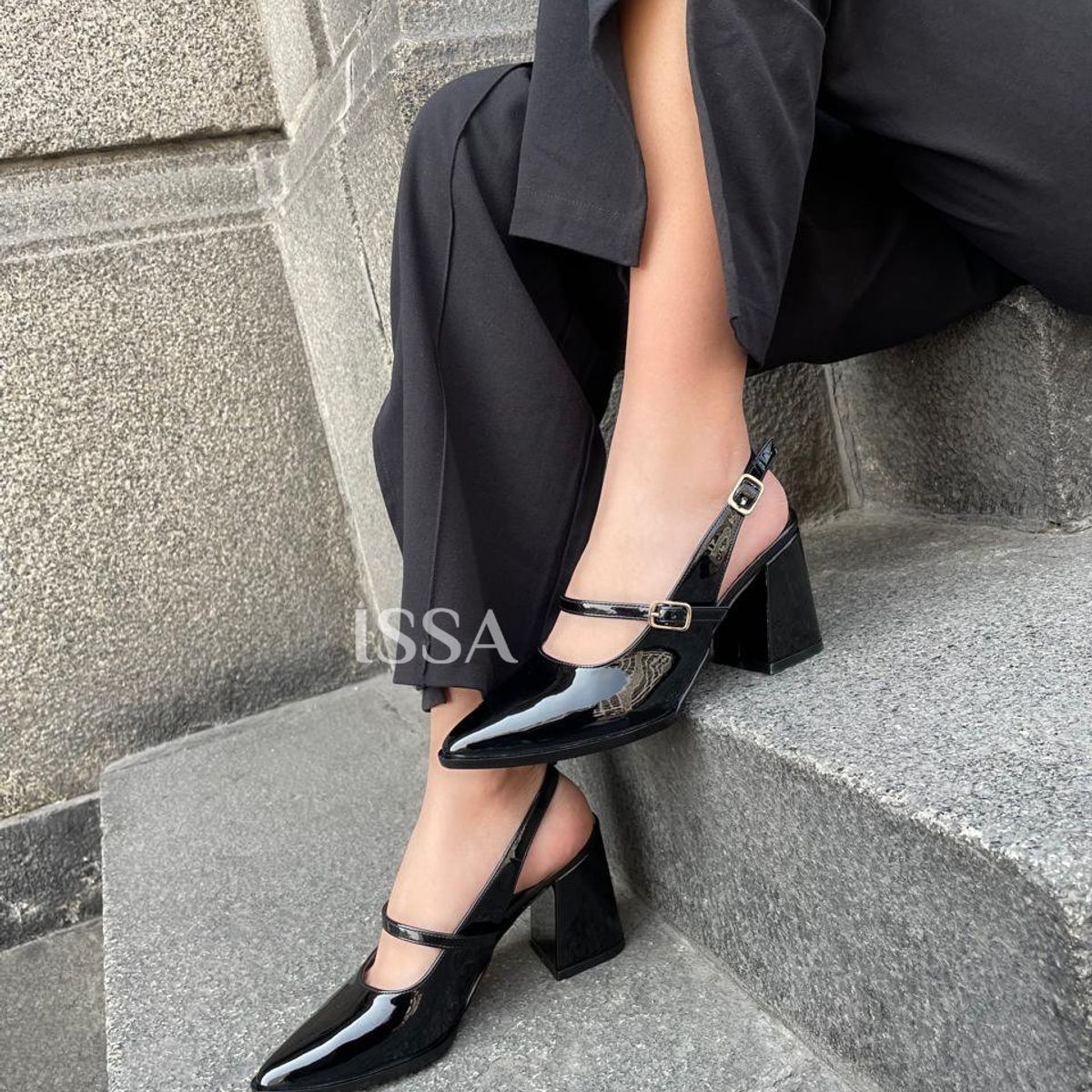 GENERICO - ESTILETOS SANDRA PARA DAMA NEGRO CHAROL