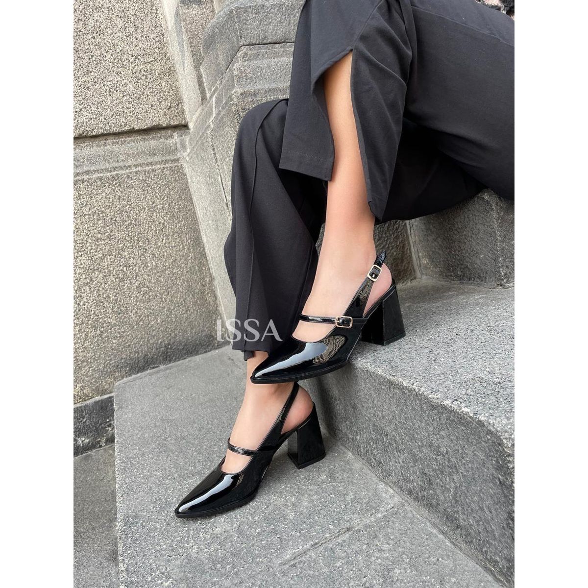 GENERICO - ESTILETOS SANDRA PARA DAMA NEGRO CHAROL