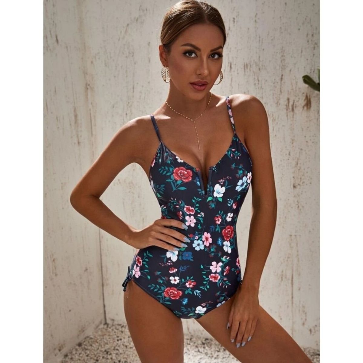 GENERICO - TRAJES DE BAÑO CON COPA Y FORRO INTERNO