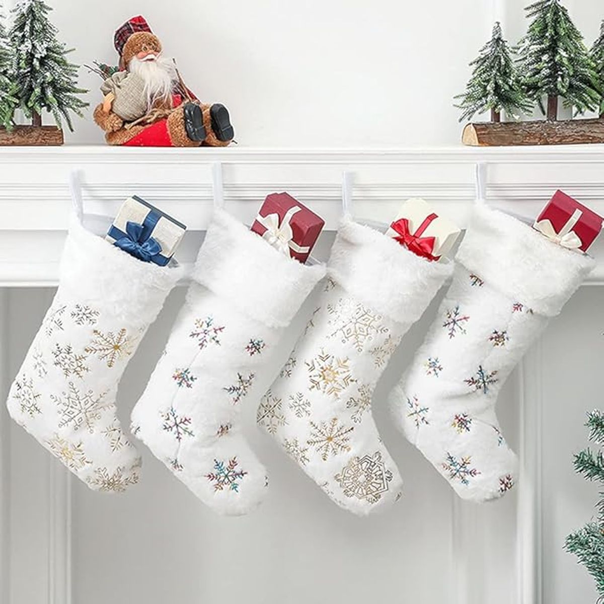 GENERICO - BOTA NAVIDEÑA BLANCO CON COPOS DE NIEVE