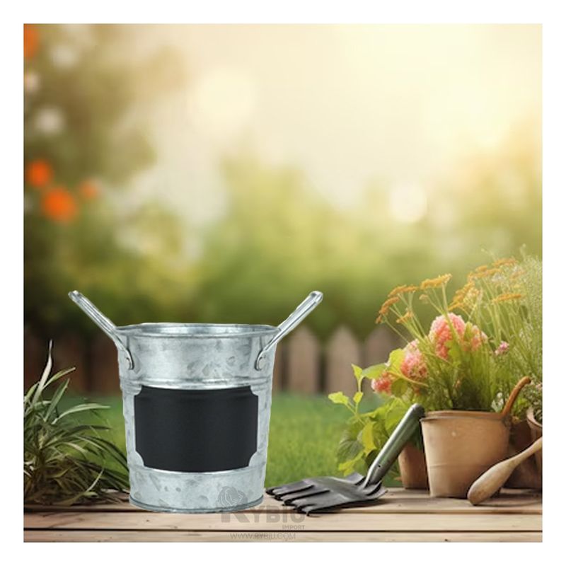 GENERICO - Macetero para Plantas en Modelo Plateado Y+Regalo Agendita