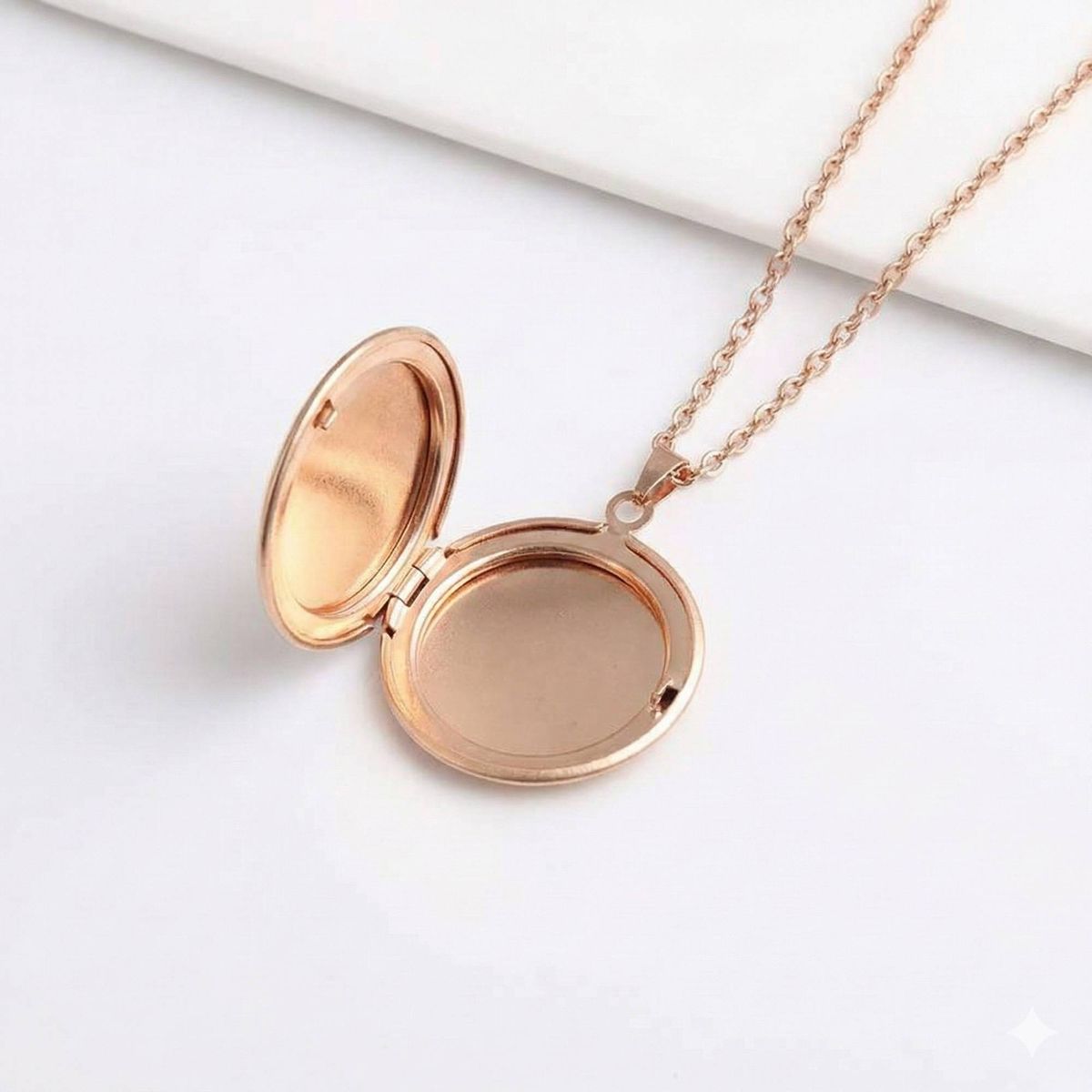 GENERICO - Collar Relicario Circular Oro Rosa