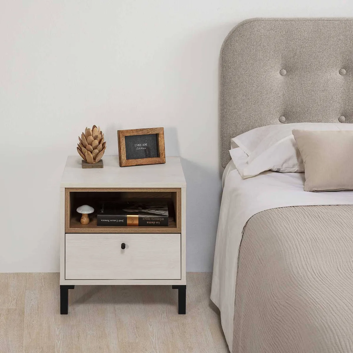 TU MESITA - Velador Mesa de Noche Contemporáneo Sandra Blanco