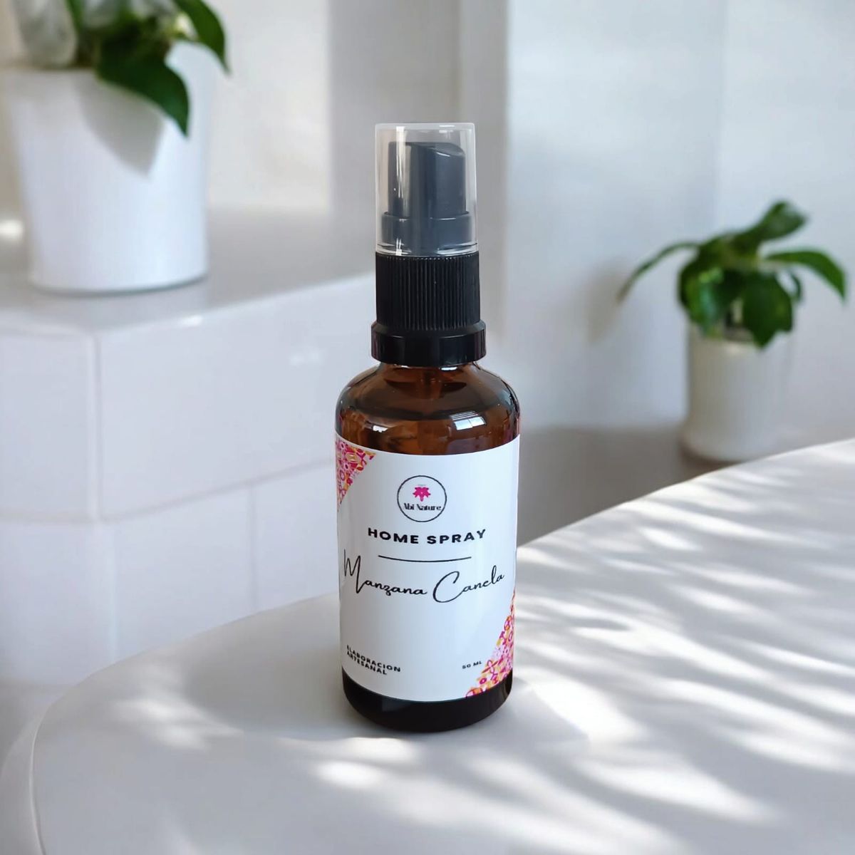 GENERICO - HOME SPRAY AROMATIZADOR DE AMBIENTE Y TEXTIL MANZANA CANELA 50 ML