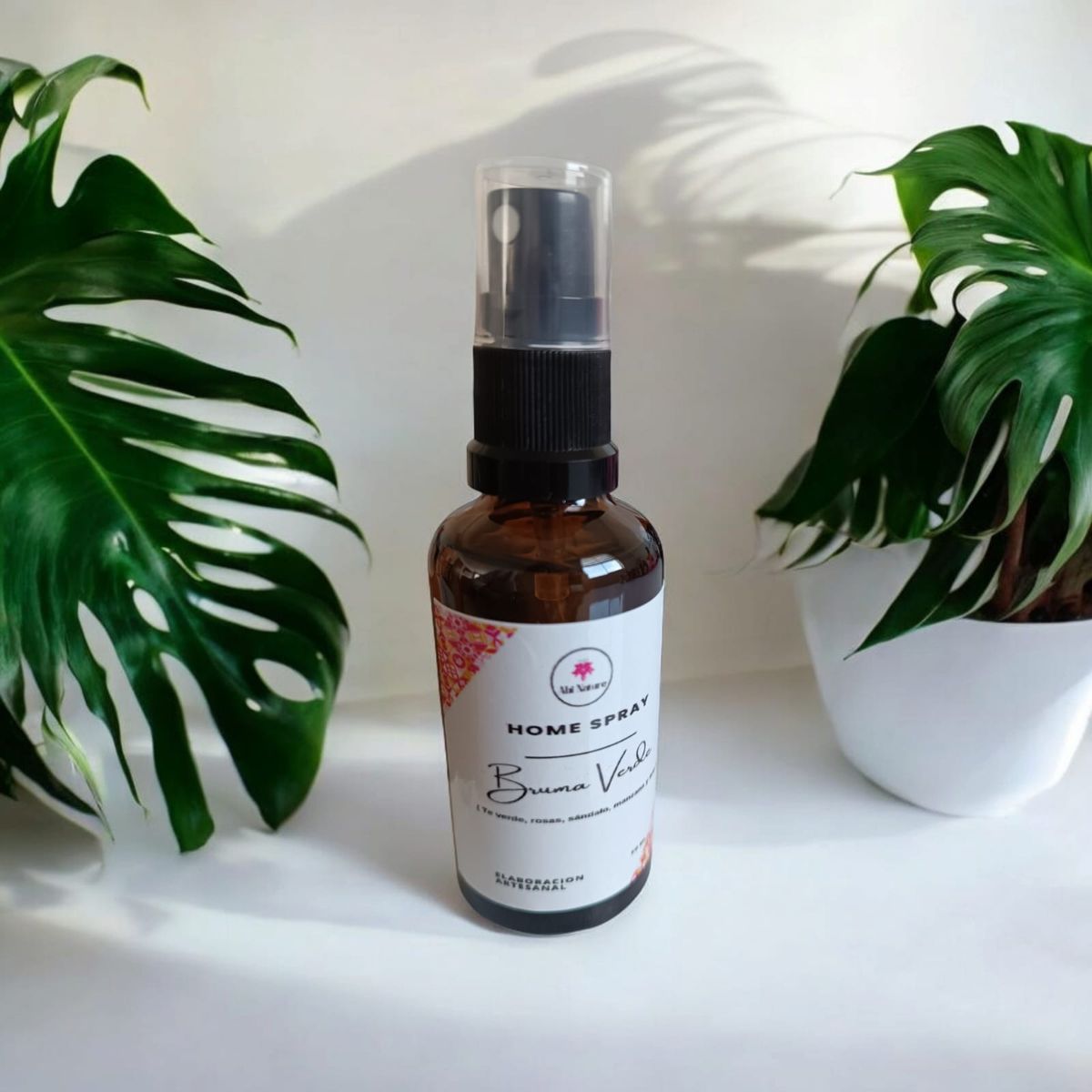 GENERICO - HOME SPRAY AROMATIZADOR DE AMBIENTE Y TEXTIL BRUMA VERDE 50 ML