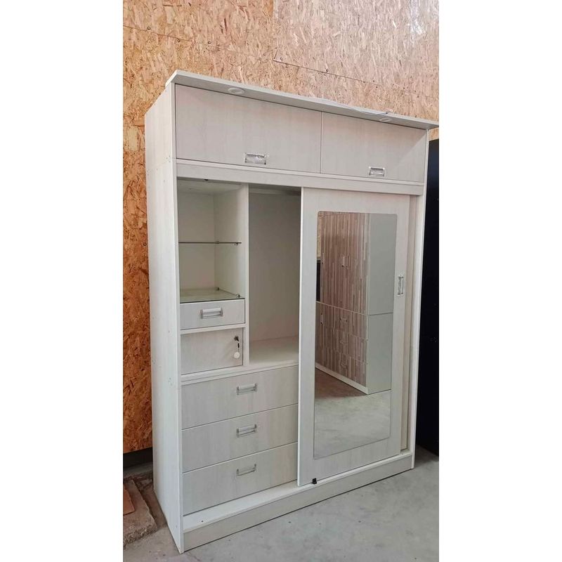 AMUEBLE - ROPERO CON ESPEJO PUERTAS CORREDIZAS *Villa*  MELAMINA 18MM