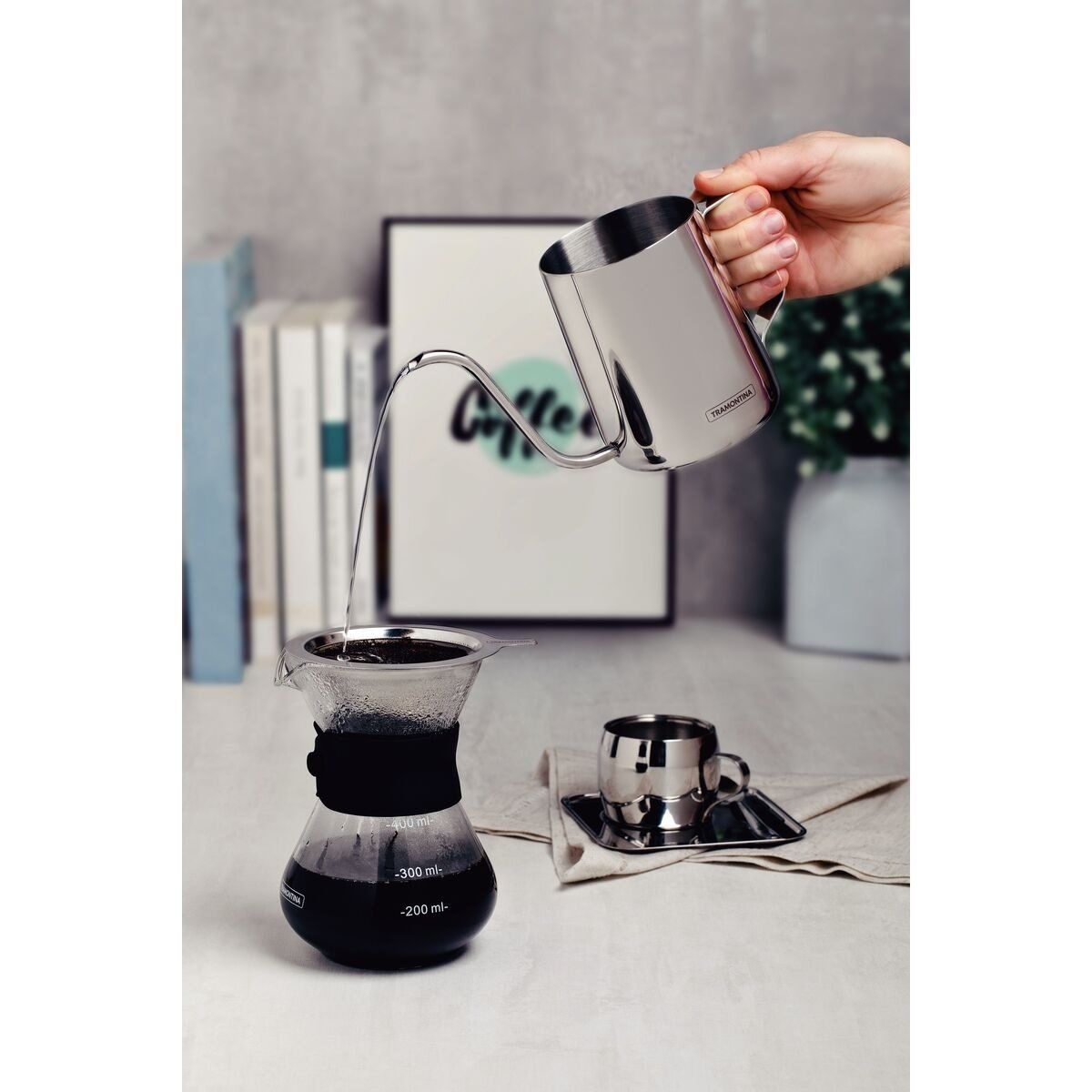 TRAMONTINA - Tetera Cuello de Cisne 600ml  Sin Tapa - Tramontina