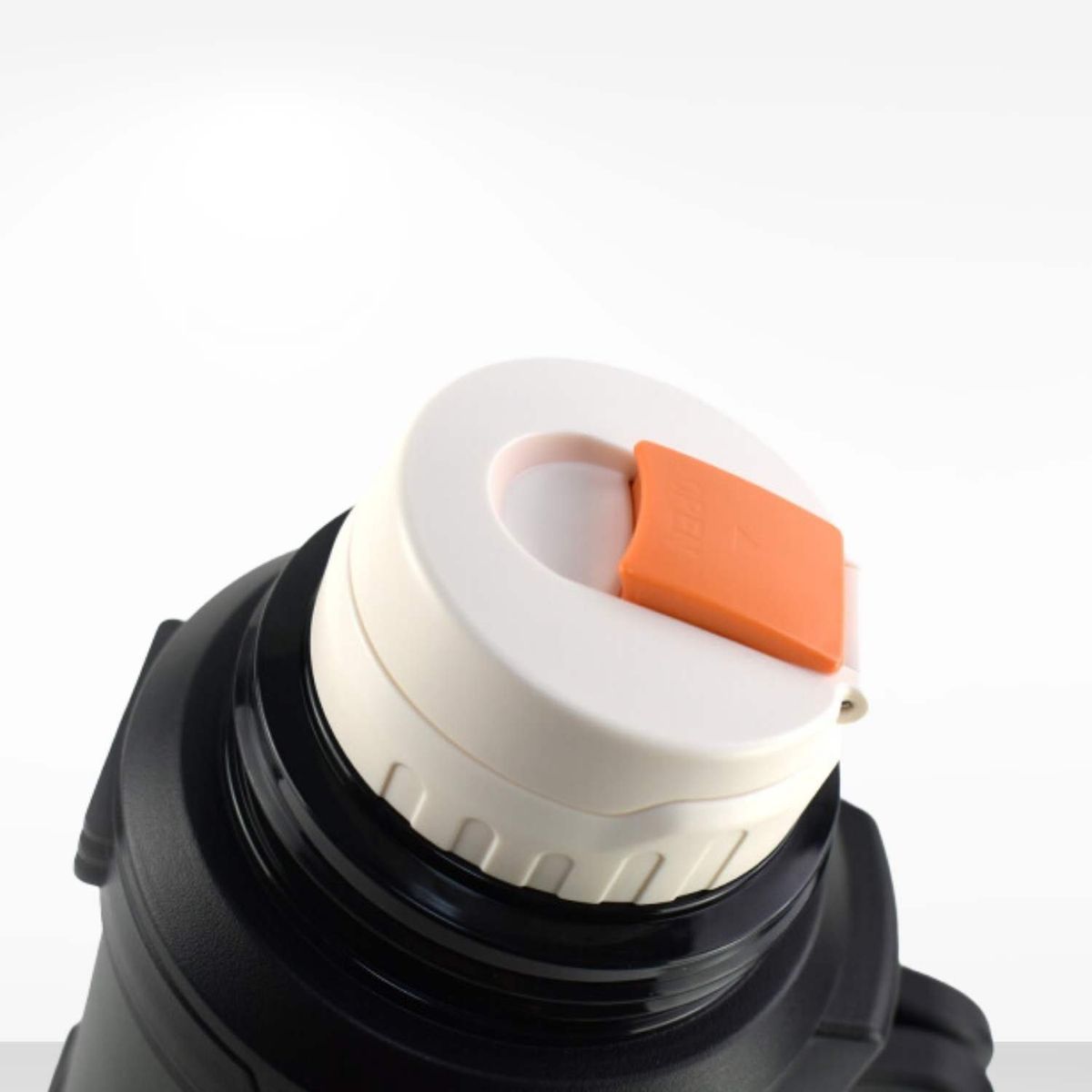 FACUSA - Termo de Bebida Explorer Facusa Negro 2.0 L