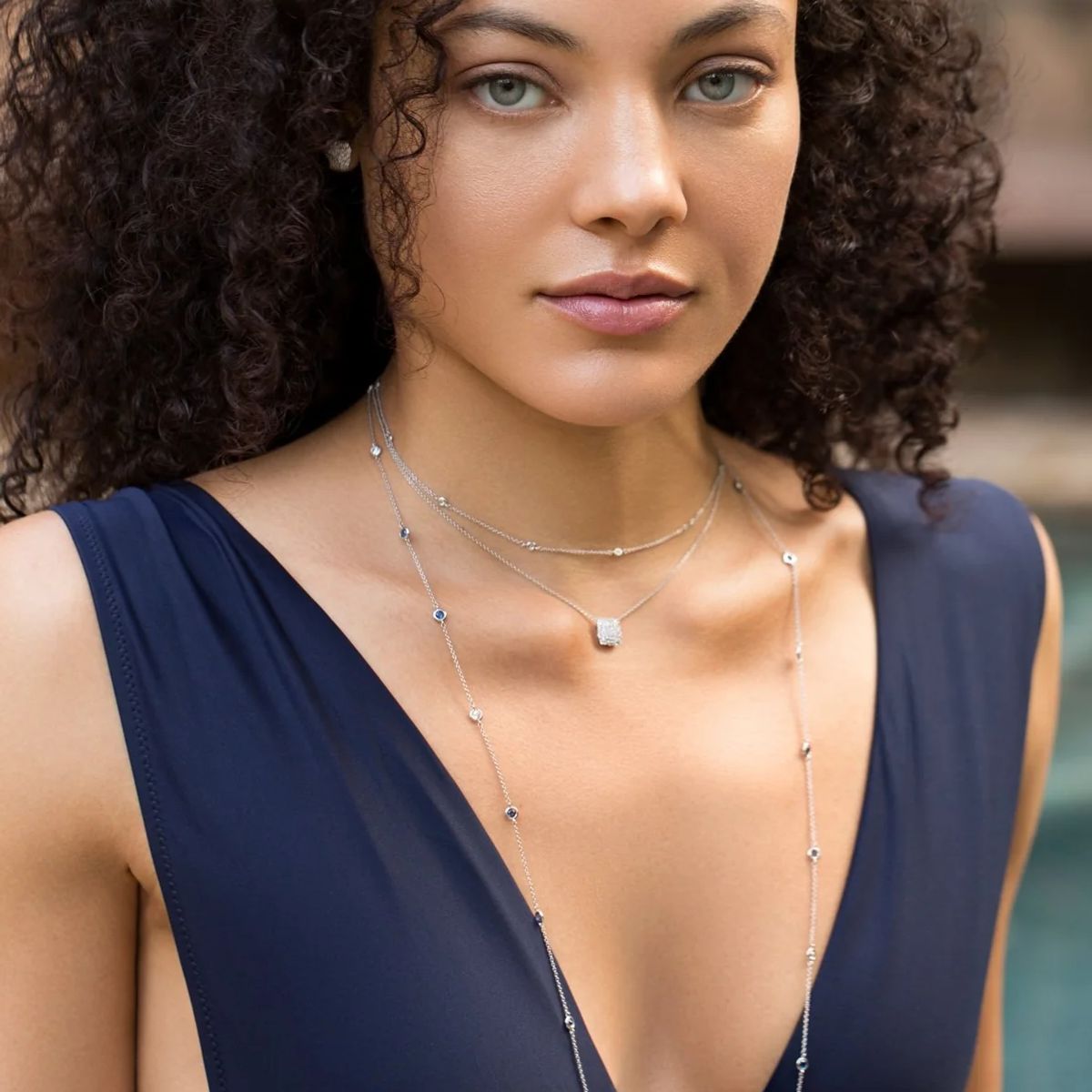 CRISLU - Collar de estación con piedras biseladas