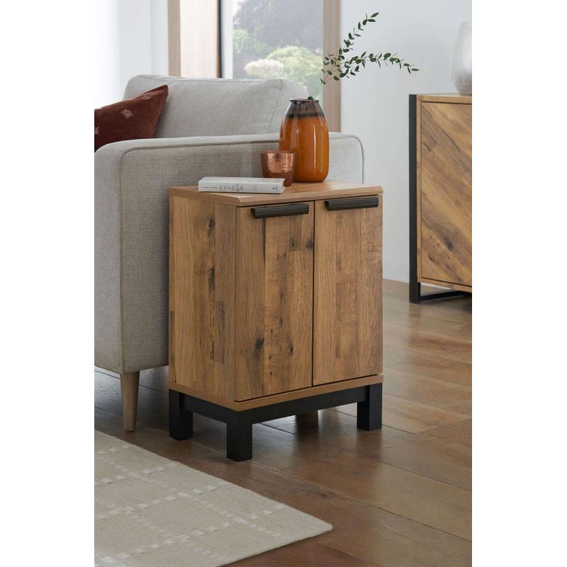 TU MESITA - Mesa Lateral Yuliet 2 puertas color Marrón TU MESITA