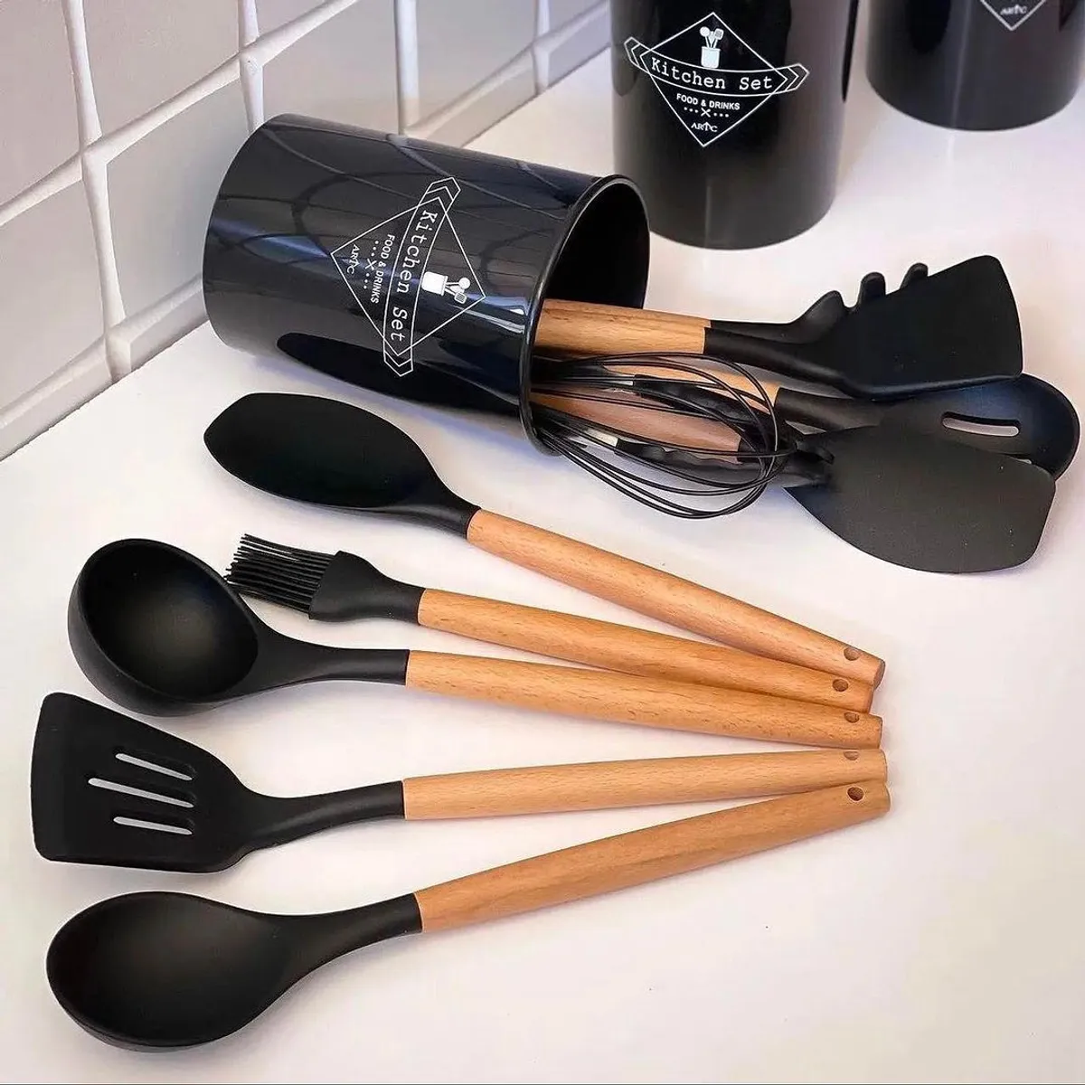 GENERICO - Set De 12 Utensilios De Cocina De Silicona - Negro
