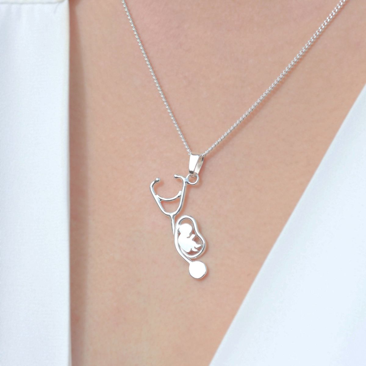 LUYA JOYERÍA - Collar estetoscopio y bebé de Luya