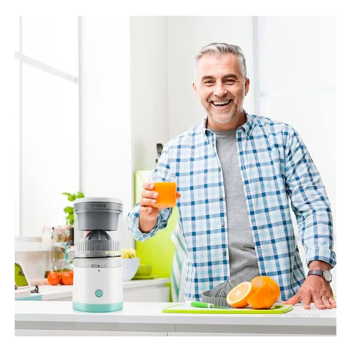 GENERICO - Exprimidor Innovador y Util para la Familia de Naranjas