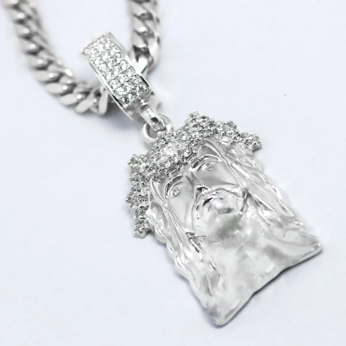 LUYA JOYERÍA - Collar de cristo con argolla de piedras