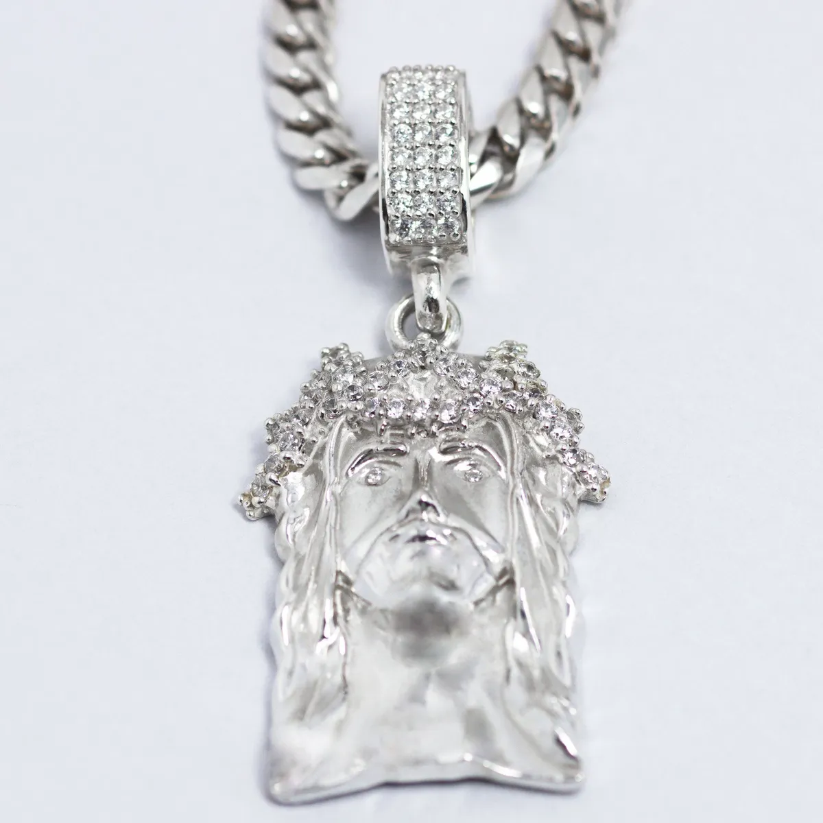 LUYA JOYERÍA - Collar de cristo con argolla de piedras