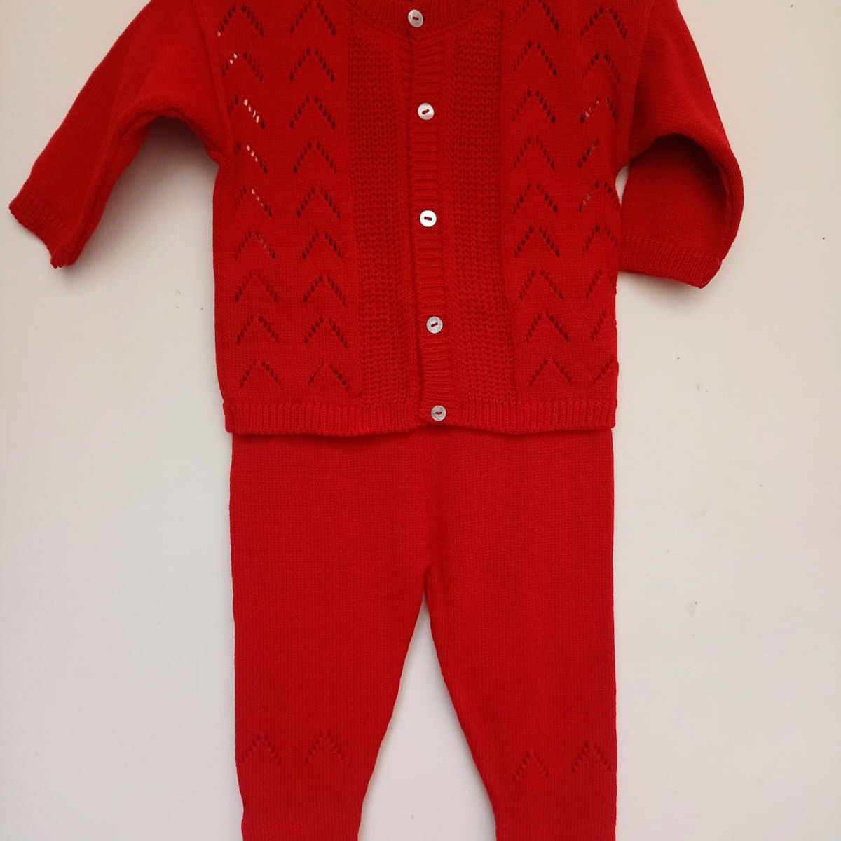 GENERICO - Conjunto Bebe Rojo 2 piezas Chaqueta + Pantalon + Caja