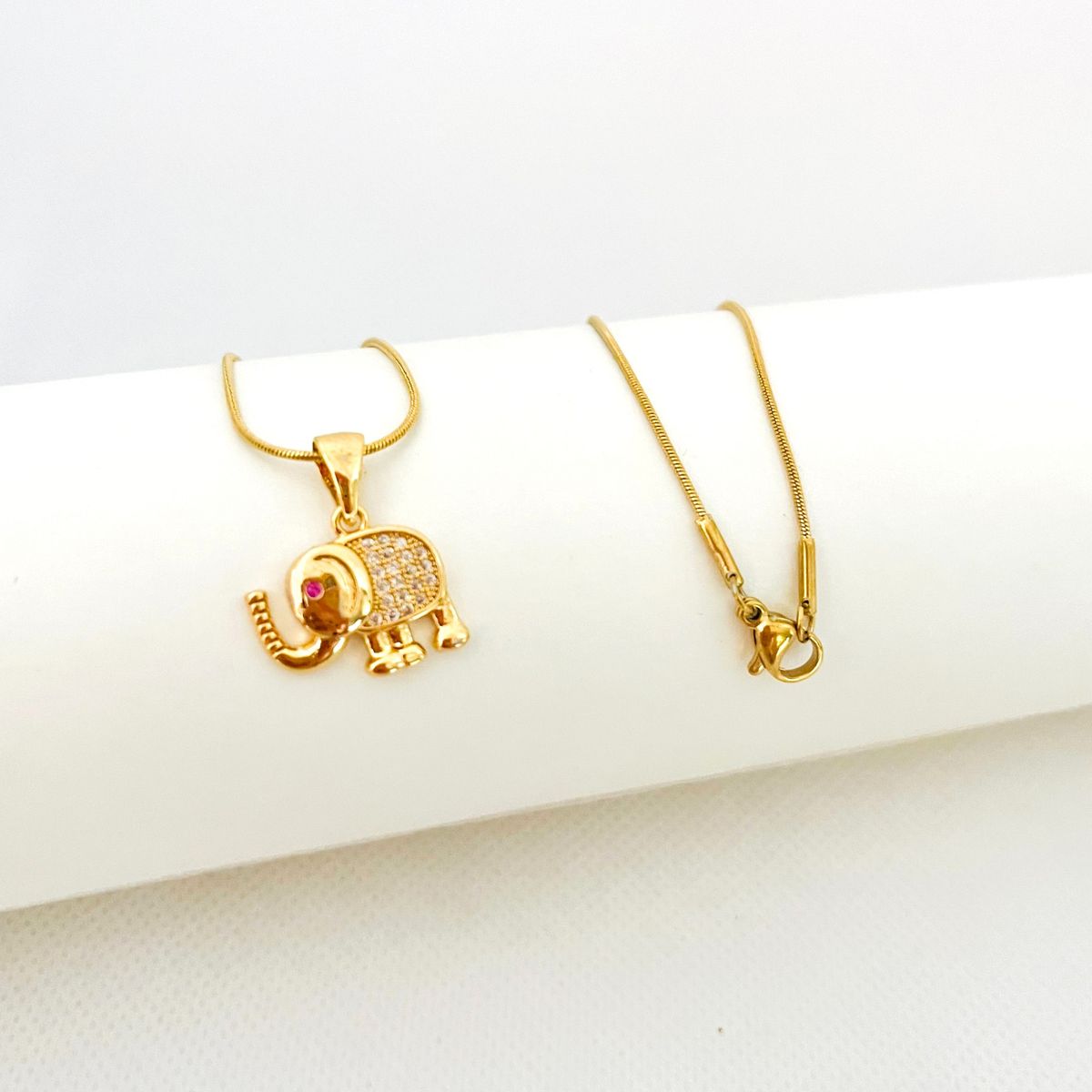 GENERICO - Collar de Acero Elefante 43 cm