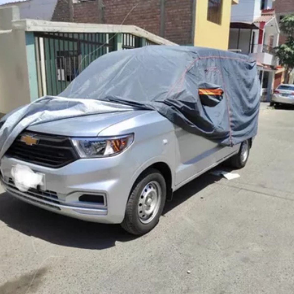 GENERICO - Cobertor CHEVROLET N400 impermeable acolchado