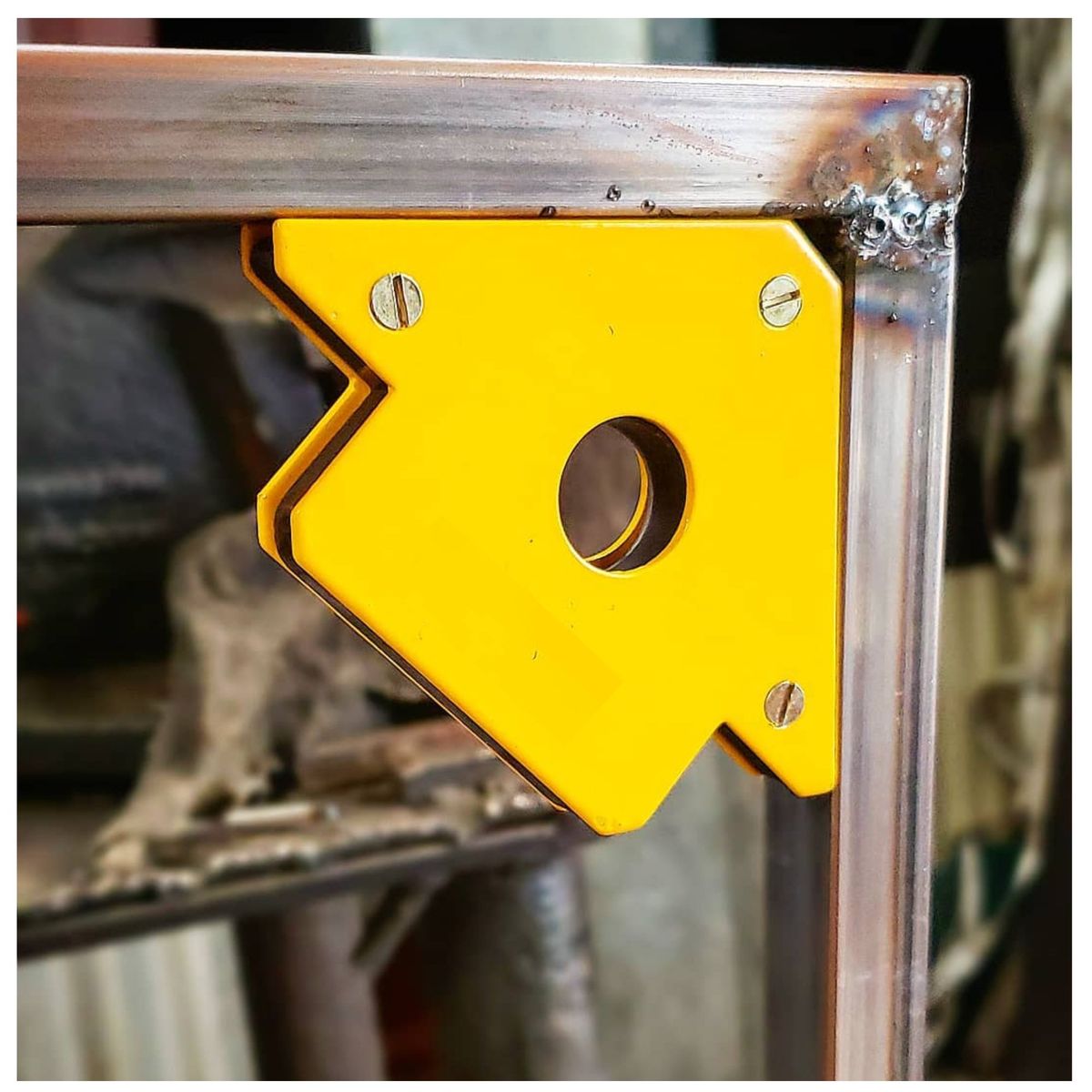 TRUPER - Escuadra magnética 3" para soldar, capacidad 20 kg, 4 unidades truper