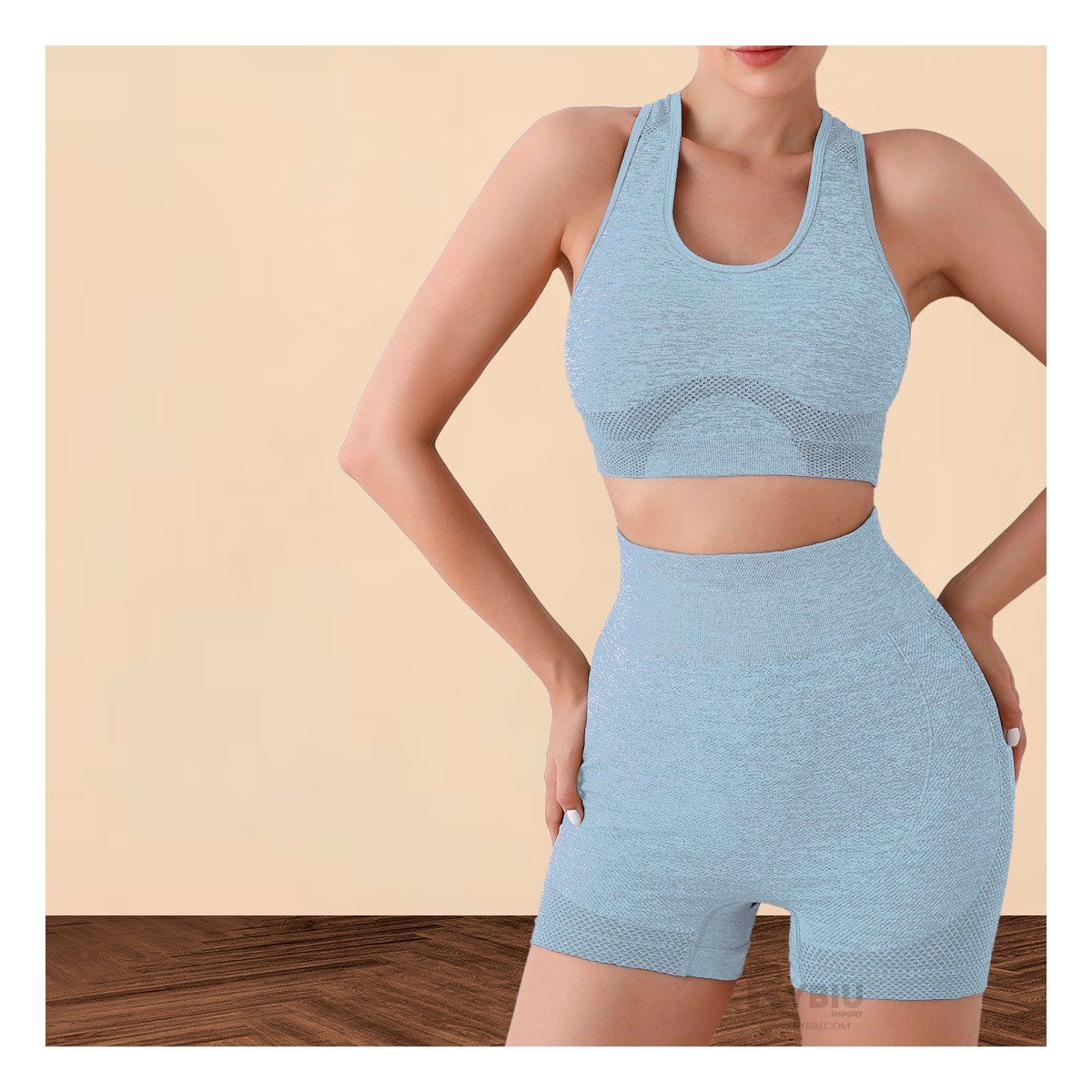 RYBIU IMPORT - Prenda Ajustada Agilidad en Celeste Y+Envoltorio de Regalo
