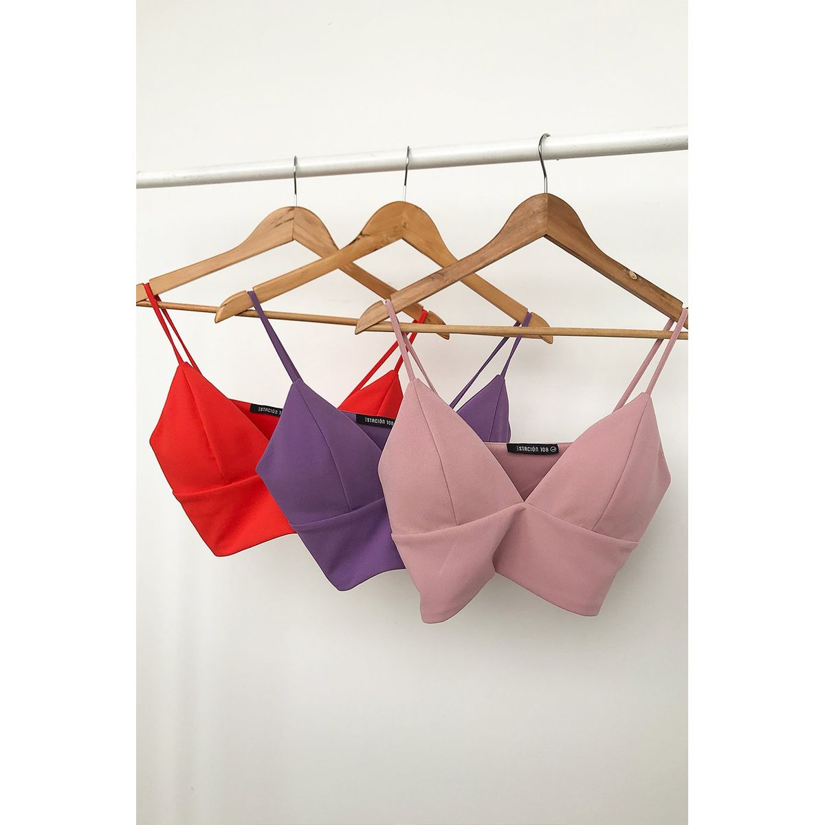 GENERICO - Crop Top Tirantes Bianca Palo Rosa Estacion 108