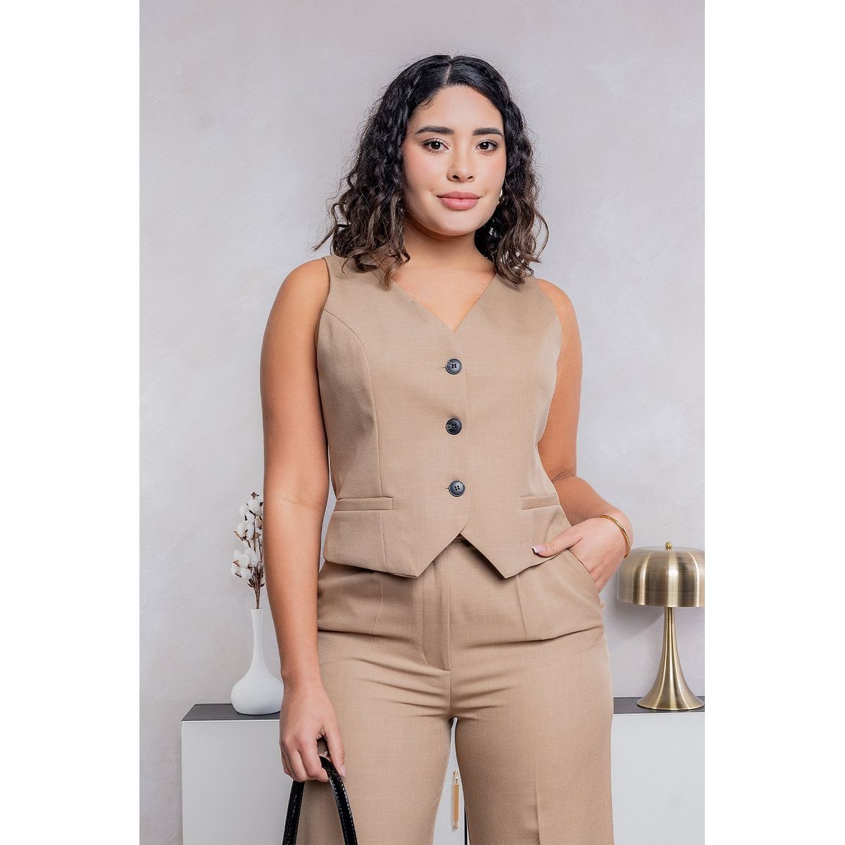 GENERICO - Chaleco Sastre Amira Color Camello - Estacion 108