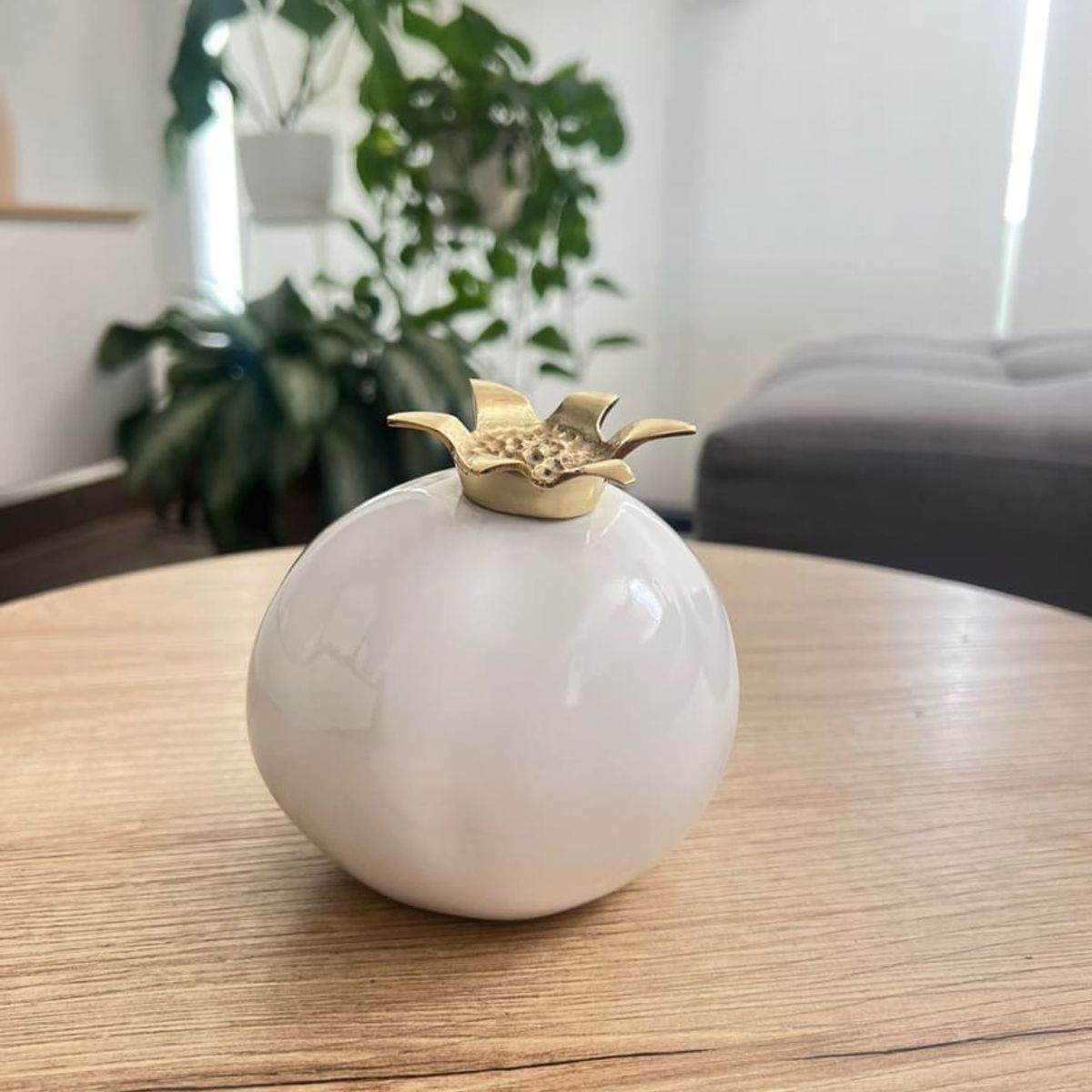 MAP DESIGN HOME - Adorno Fruta Granada 10x10x11 cm