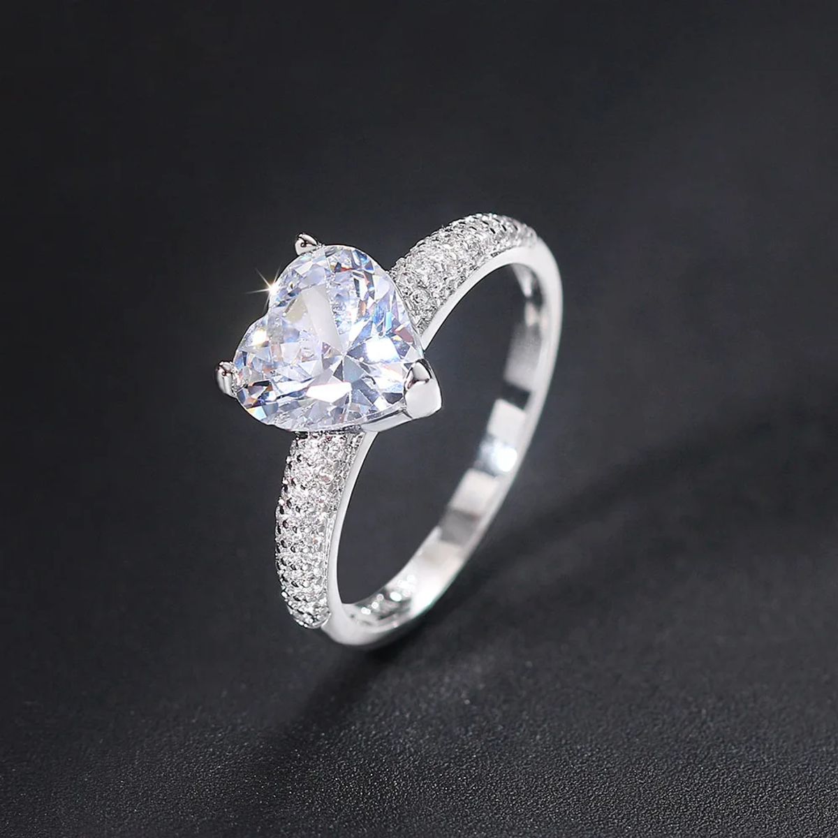 LA TIENDA 88 JOYAS Y ACCESORIOS - La Tienda 88 - Anillo De Compromiso Mujer Corazón Bañado en Oro Blanco