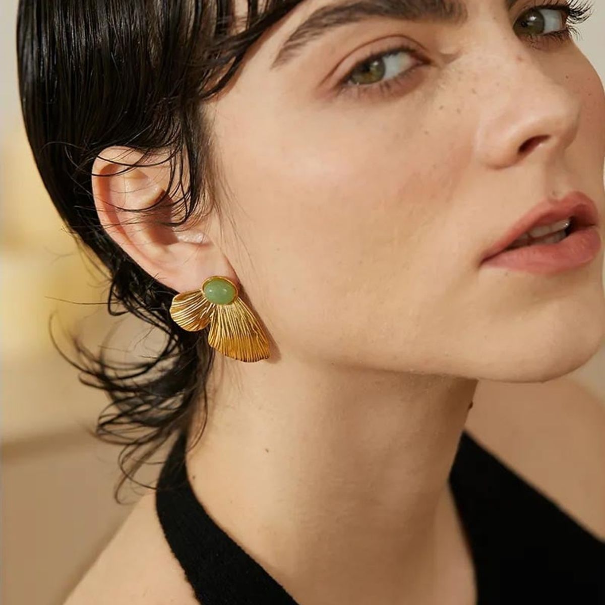 LA TIENDA 88 JOYAS Y ACCESORIOS - La Tienda 88 - Set Collar y Aretes Mujer Acero Waterproof - Amarillo