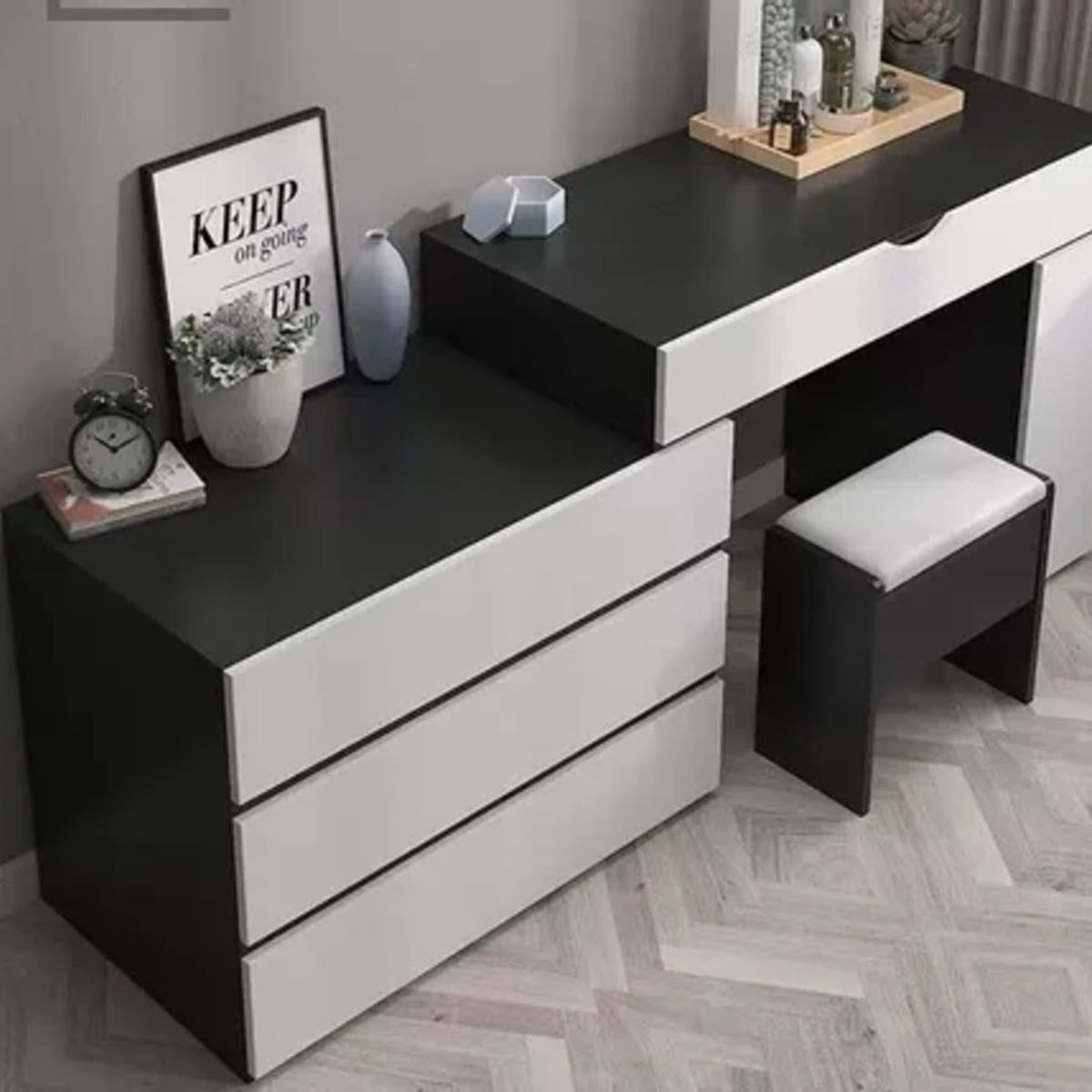 TU MESITA - Tocador Contemporáneo Prapé 135 cm Color NegroBlanco TU MESITA