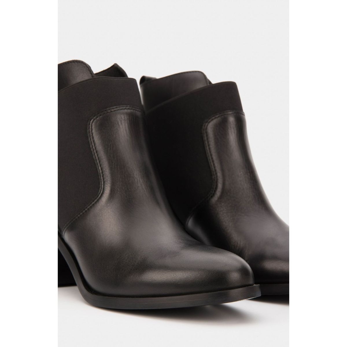 VELEZ - Vélez Botines Tacón Burgos De Cuero Aplique Negro