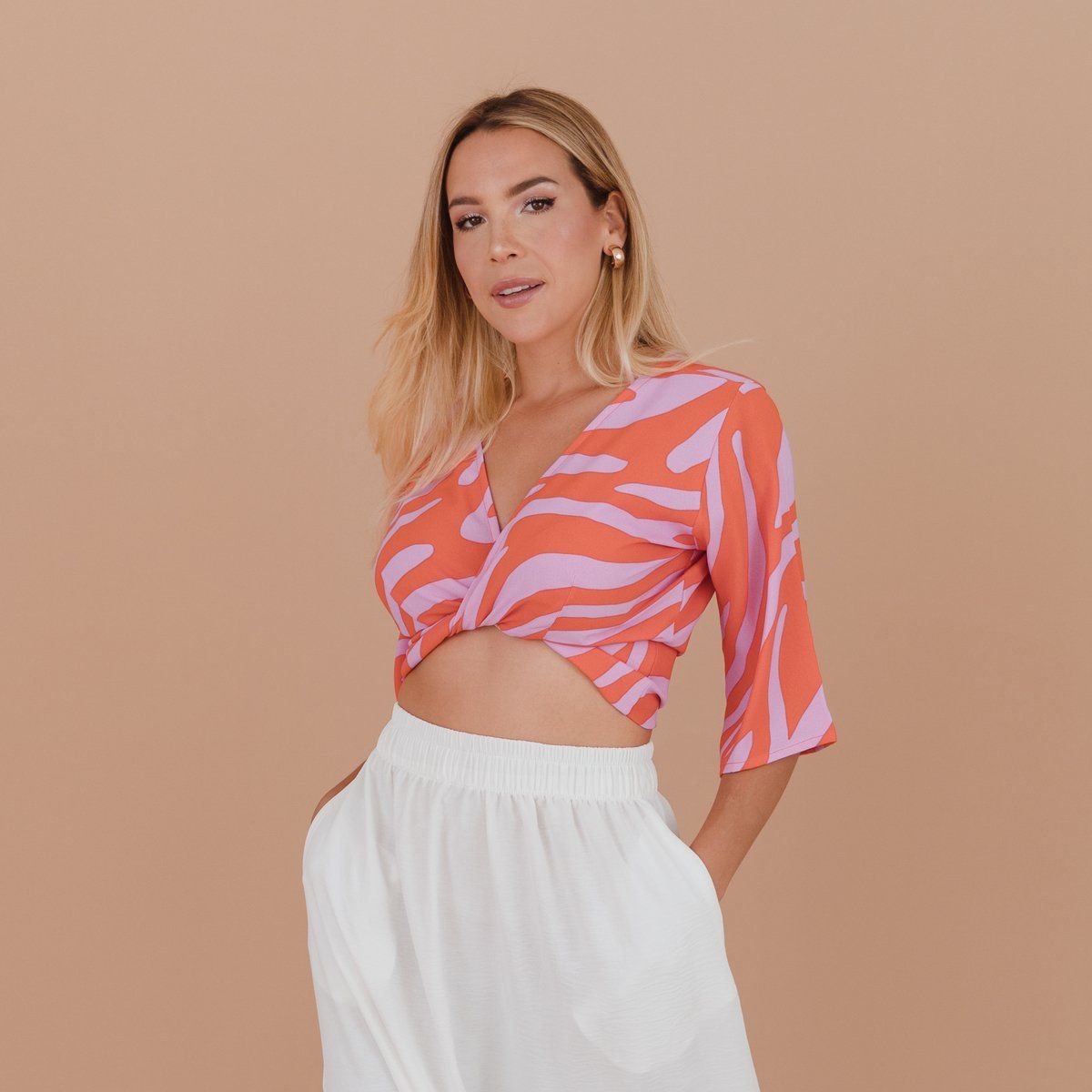 SWENIA - Blusa Diana Print NaranjaMorado y NegroBeige