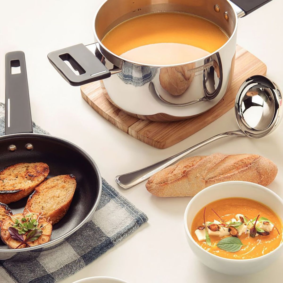 TRAMONTINA - Juego De Ollas 8 Piezas Acero Inoxidable Grano Con Mango Baquelita