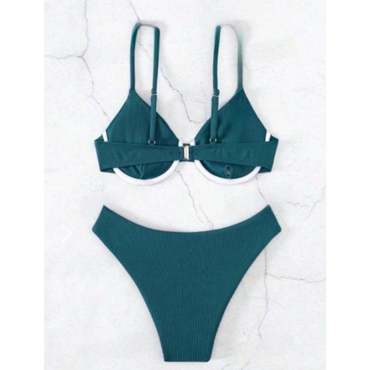 GENERICO - TRAJES DE BAÑO CON COPA Y FORRO INTERNO