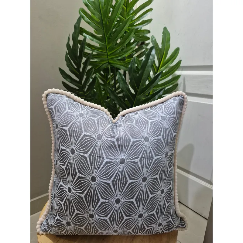 GENERICO - Cojín Decorativo Oasis 45x45 cm