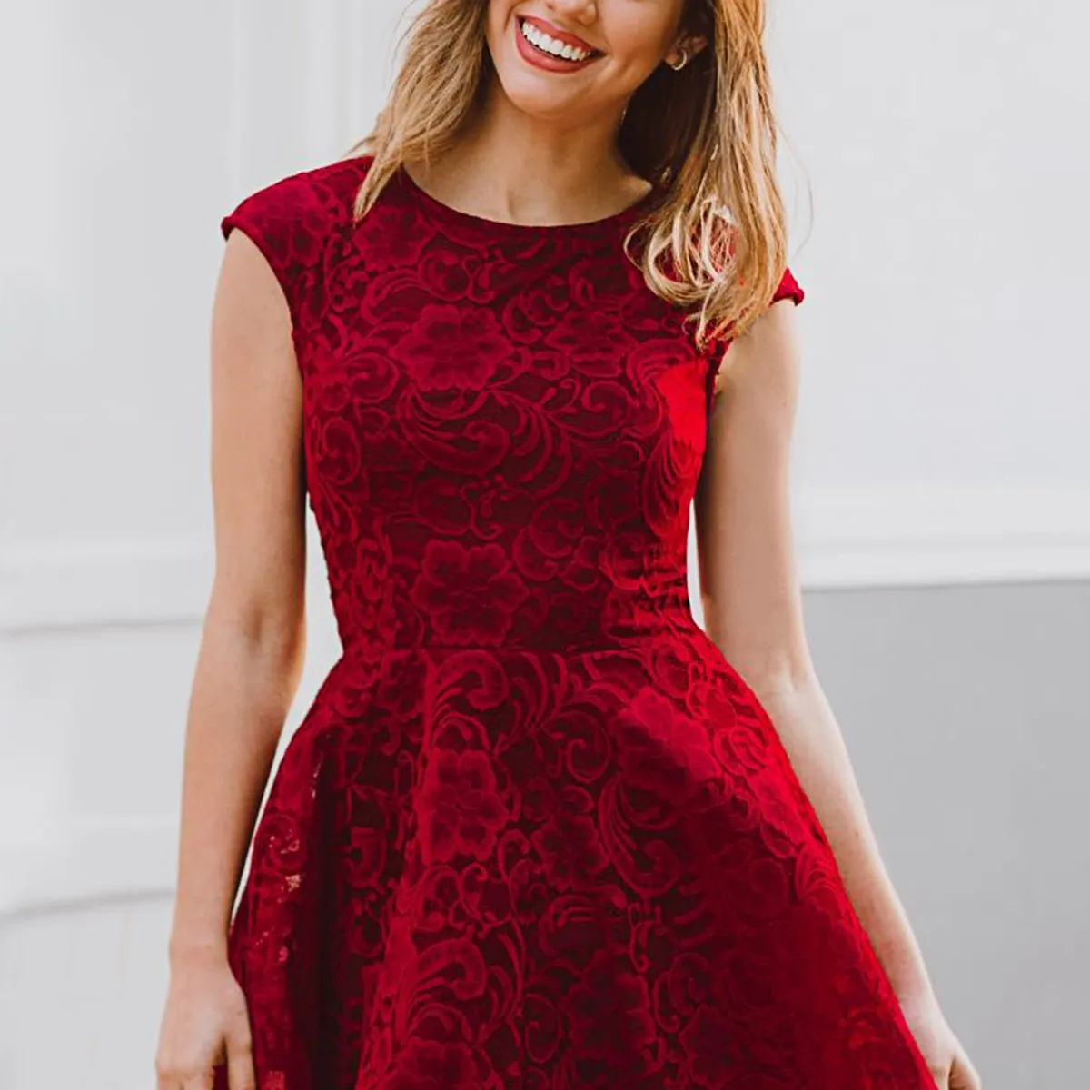 GENERICO - Vestido Encaje Celine Color Vino Estacion 108