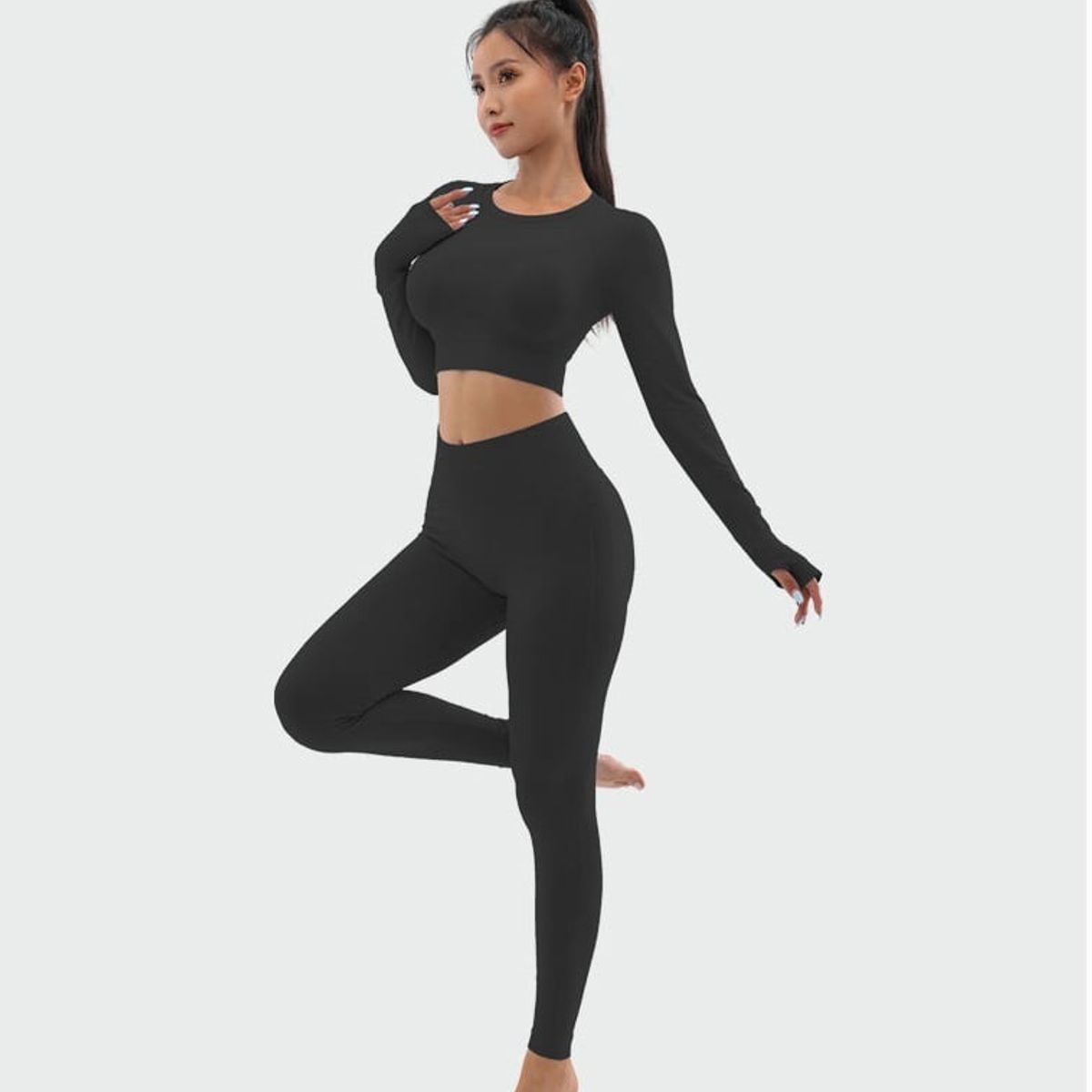 GENERICO - CONJUNTO DEPORTIVO CON EFECTO PUSH UP