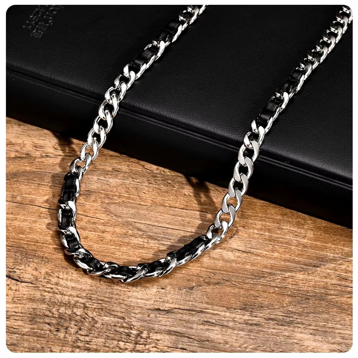 GENERICO - Collar Cadena Gruesa Blackwhite de acero Inoxidable Hombres