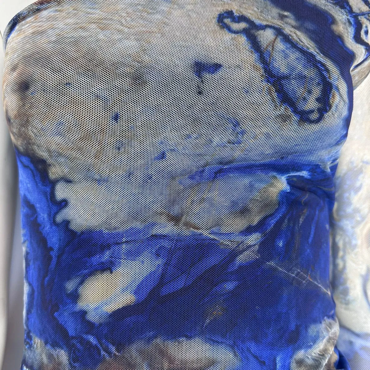 ENGELL - Vestido mesh de una manga azul con forro