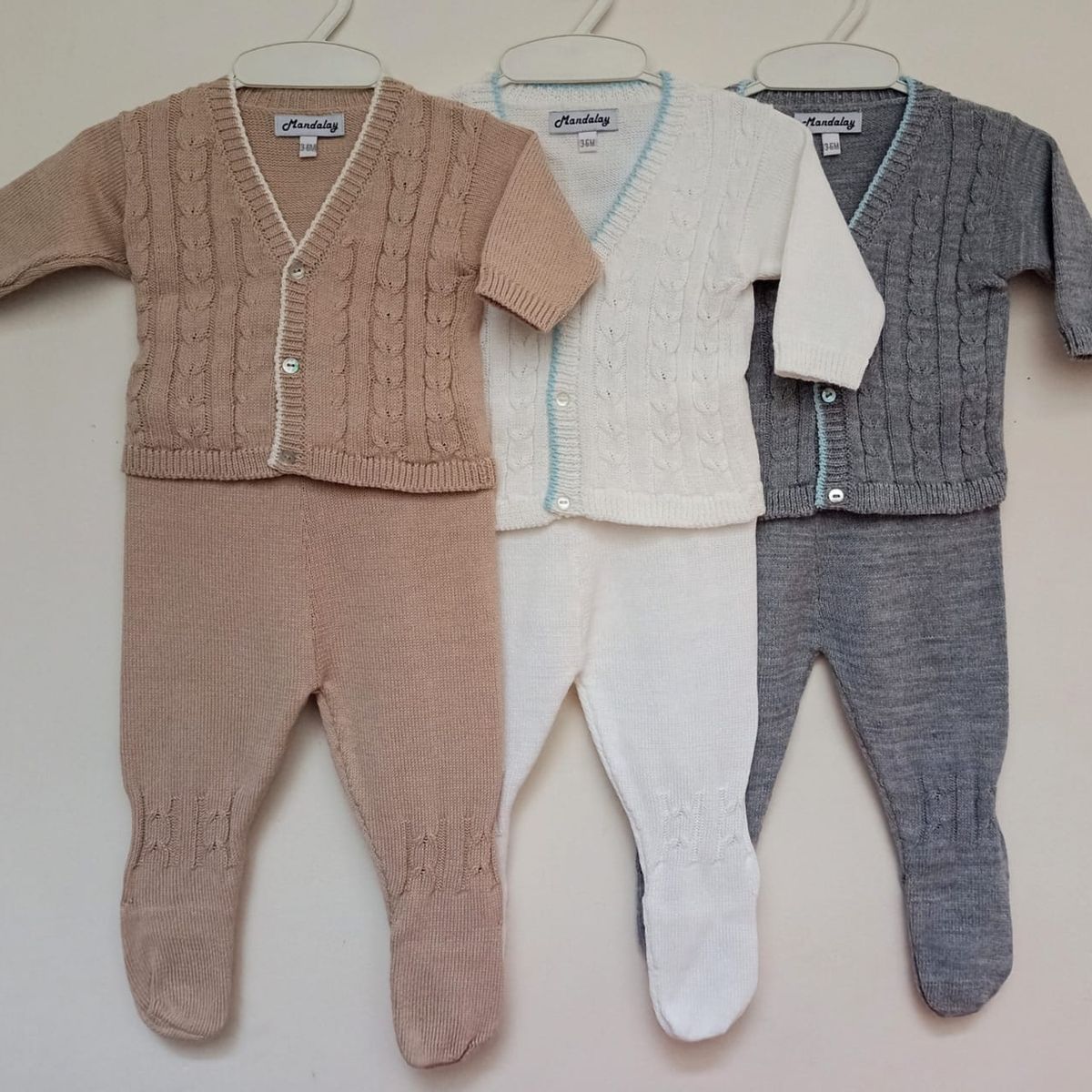 GENERICO - Conjunto Bebe Trenzas Chaqueta pantalon y gorro MANDALAY KNITS