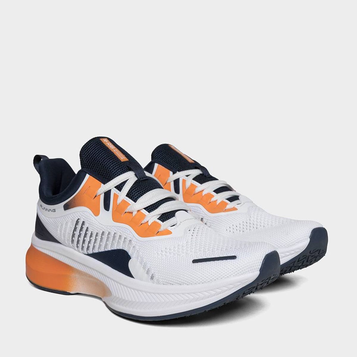 R18 - Zapatillas Running R18 Hombres R18-Sk022