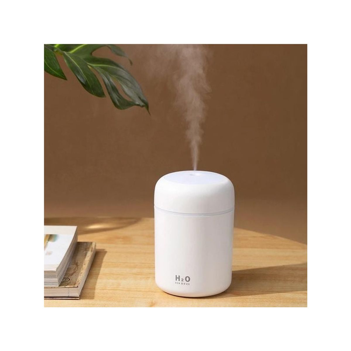 GENERICO - Pequeño humidificador color blanco USB con luces + esencia de 12ml