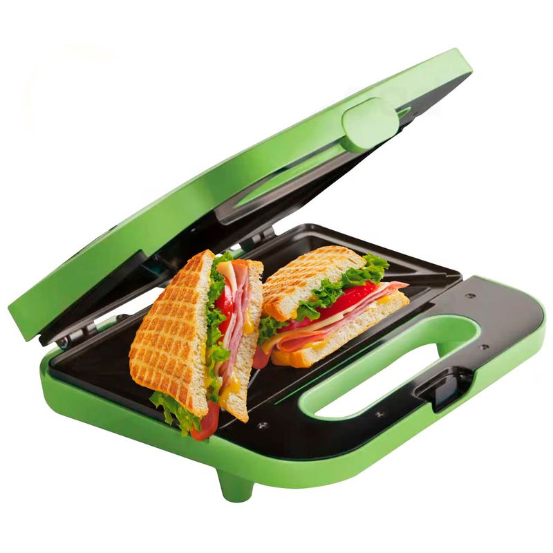 OSTER - Sandwichera OSTER Compacta 750W CKSTSM2885K