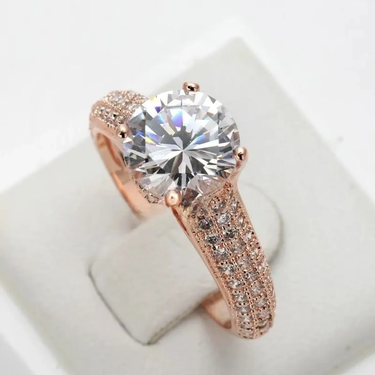 LUCYANA JOYAS Y ACCESORIOS - Anillo de Compromiso Mujer Revestido en Oro Rosa 18K - Joyas Lucyana