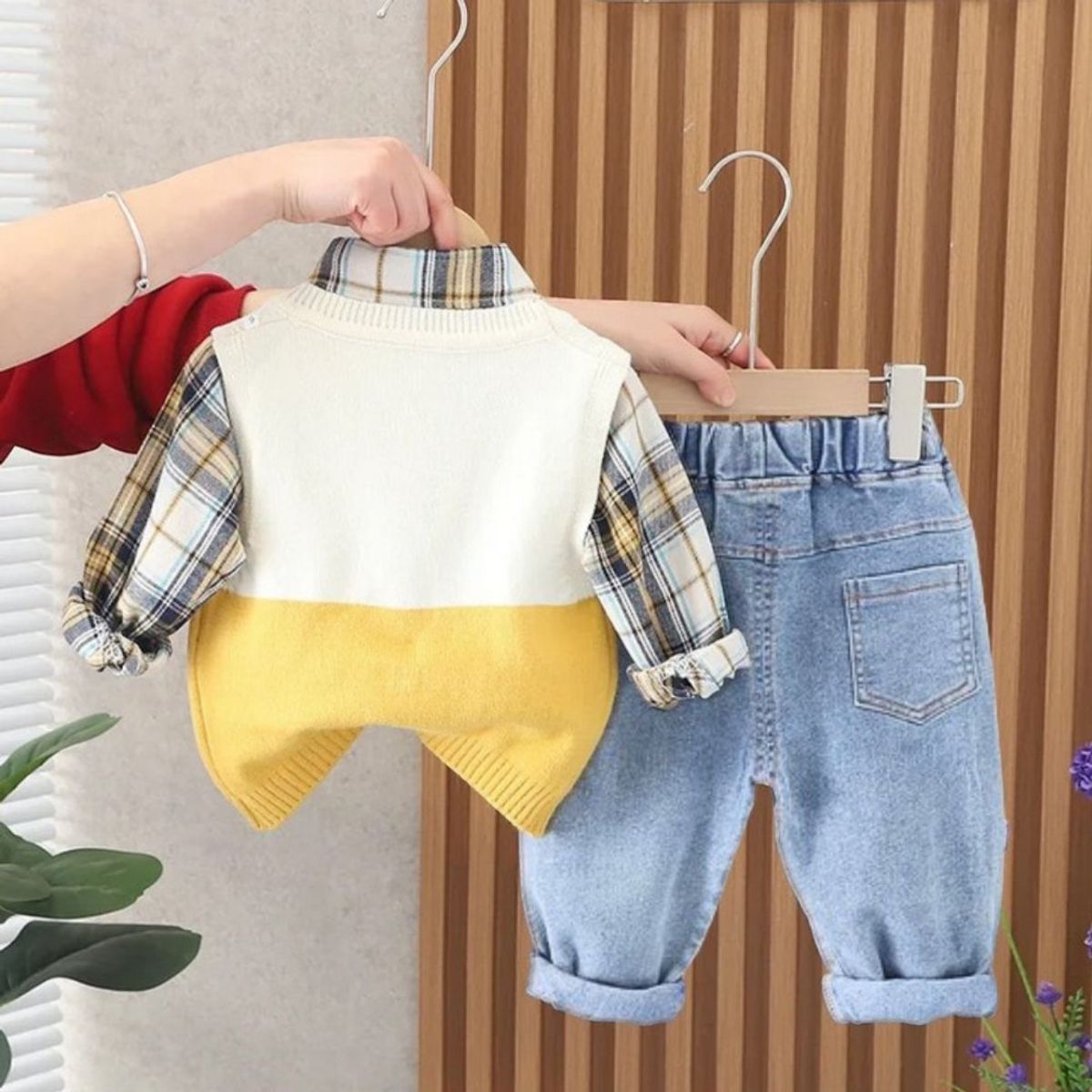 GENERICO - ROPA DE NIÑO NAVIDAD DE OSITO DE 3 PIEZAS - CHALECO + PANTALON + CAMSA